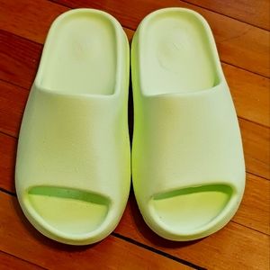 Adidas yeezy mens slides